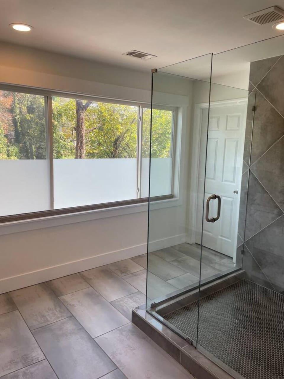 Top Level - Atlanta MBS Apartment with Private Hot Tub Apartment in Atlanta