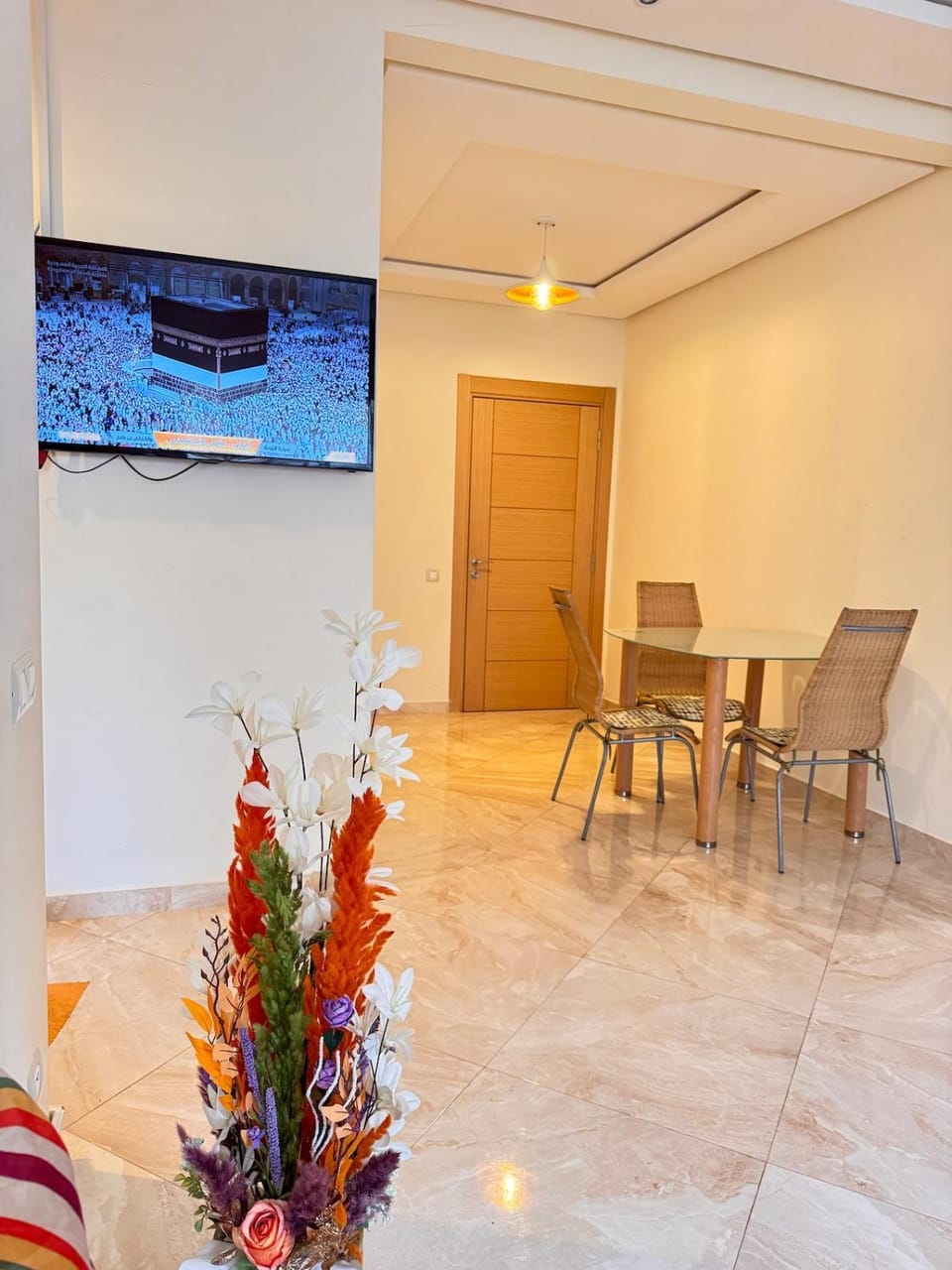 Bright Apt with Balcony, WiFi, Parking and Pool Resort Apartment in Bouznika