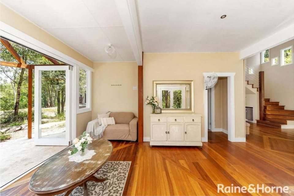 100 Acres of bush, rainforest, creeks House in Barrengarry