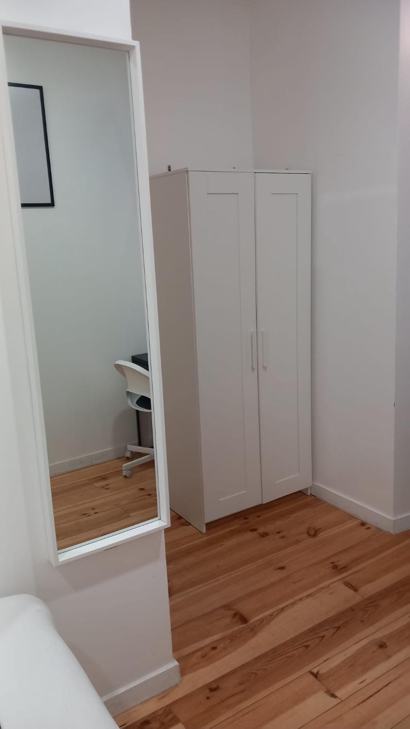 Apartamento Bernardim Ribeiro - 1ª Andar Vacation rental in Lisbon