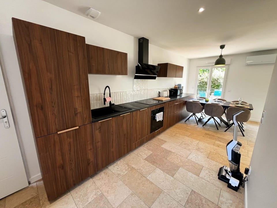 Villa climatisée 10 pers proche Hossegor-Capbreton House in Nouvelle-Aquitaine