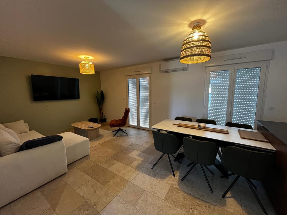Villa climatisée 10 pers proche Hossegor-Capbreton House in Nouvelle-Aquitaine