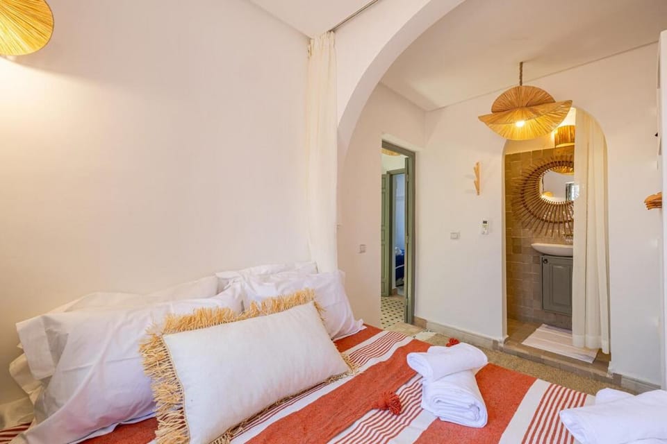 Riad Dar Mimouna -Exclusive&Brand new -Pool- 8pax Villa in Marrakesh
