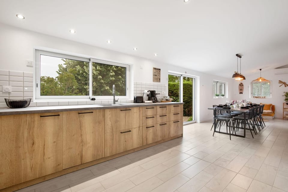 La Maison de lÉcume Renovated family house with garden House in Agde