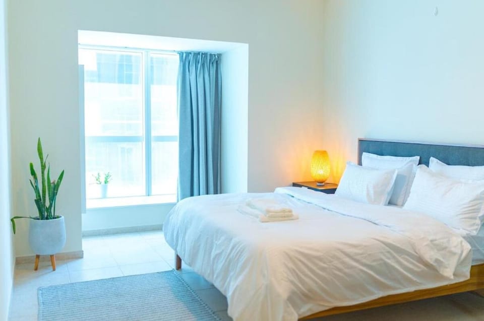 Dubai Marina 1BHK - Walk to Beach House in Dubai