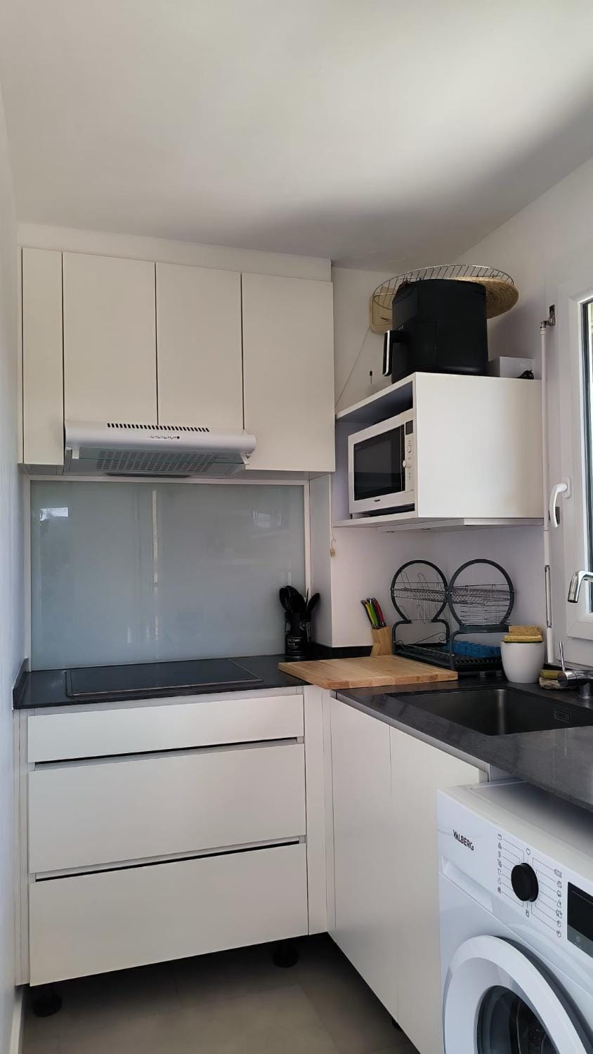 Appart en rez de jardin avec Pisicne Apartment in Saint-Cyprien