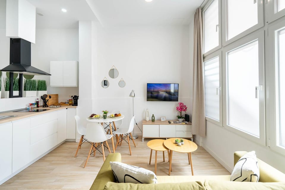 Kitchen or kitchenette, Lounge or bar, Food, Meals, stove, kitchen