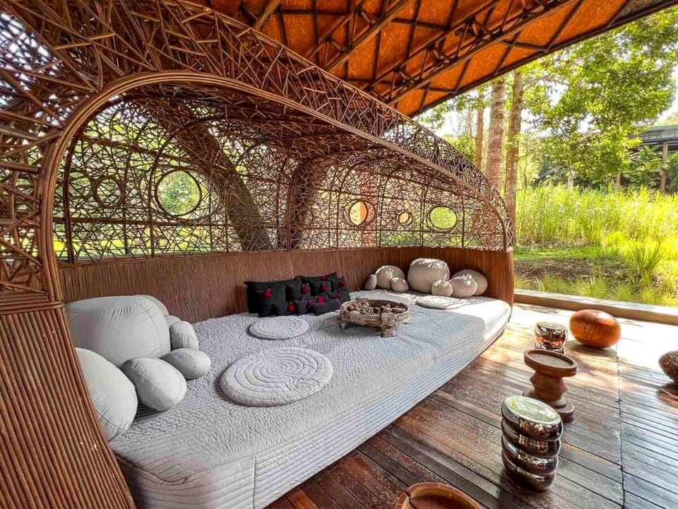 Luxury Suite at 5-Star Scenic Resort & Escape Apartment in Chiang Mai