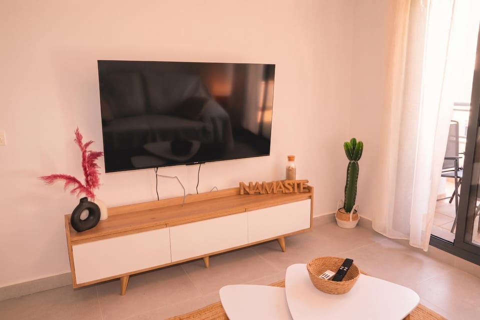 TV and multimedia, Evening entertainment