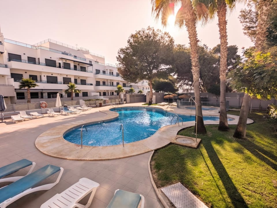 Property building, Day, Natural landscape, Pool view, Swimming pool