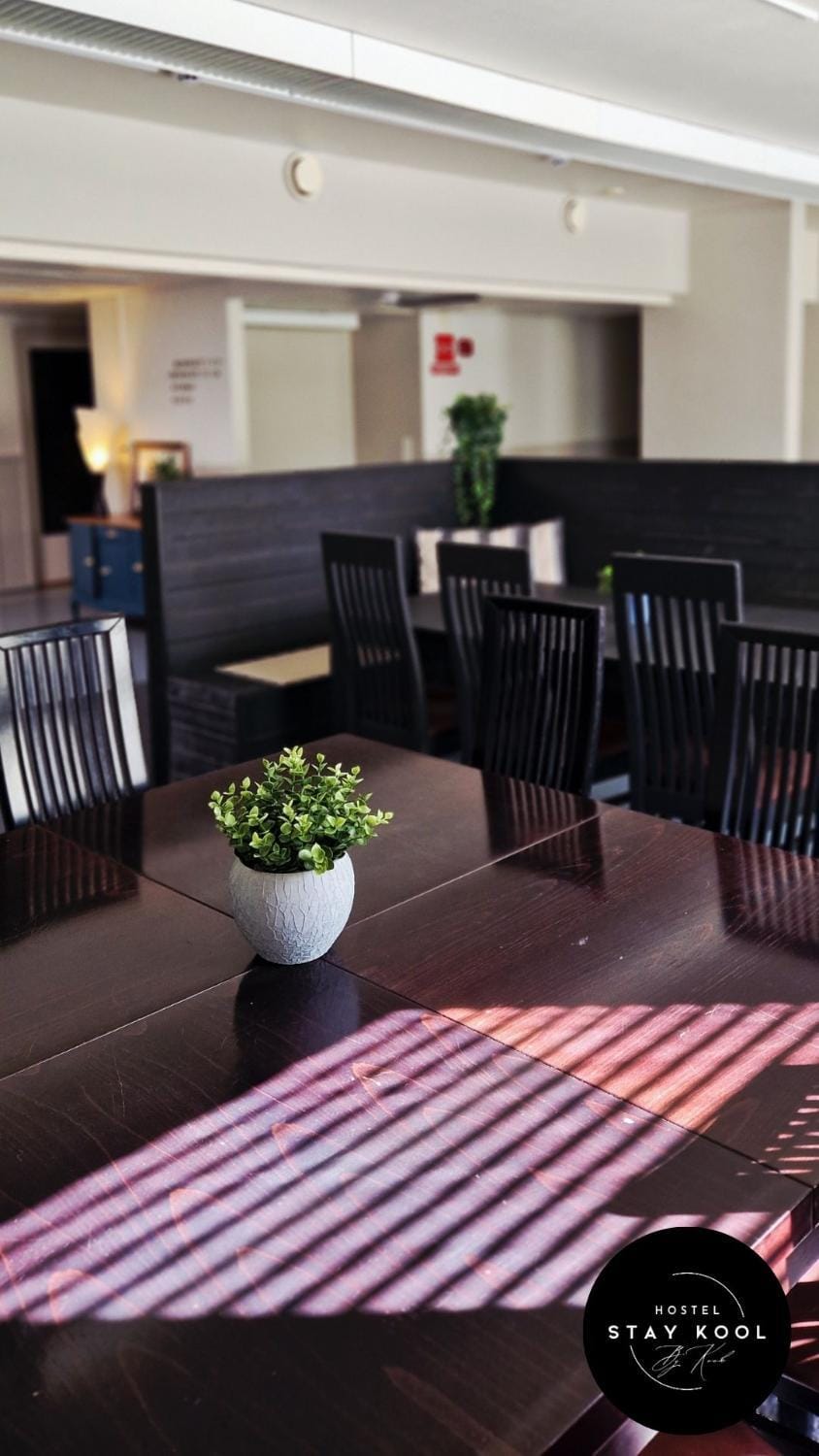 Banquet/Function facilities, Seating area