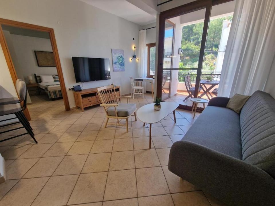 Communal lounge/ TV room, Seating area
