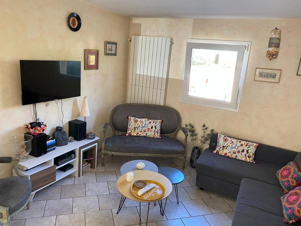 Favola di Carla House in Mèze