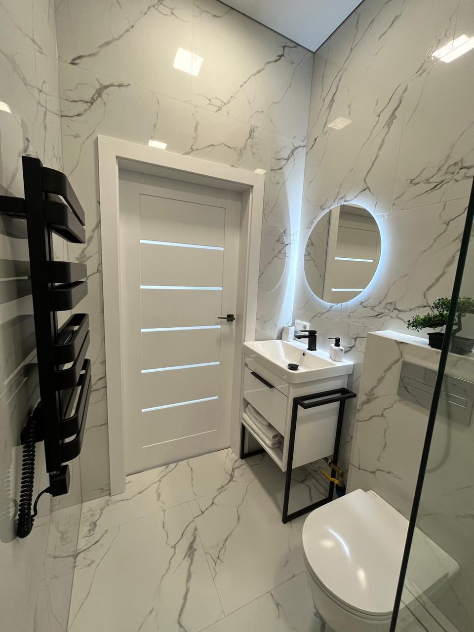 Shower, Toilet, Bathroom