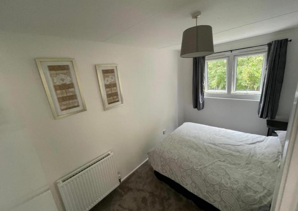 Room 4 minutes from Luton Airport Bed and Breakfast in Luton
