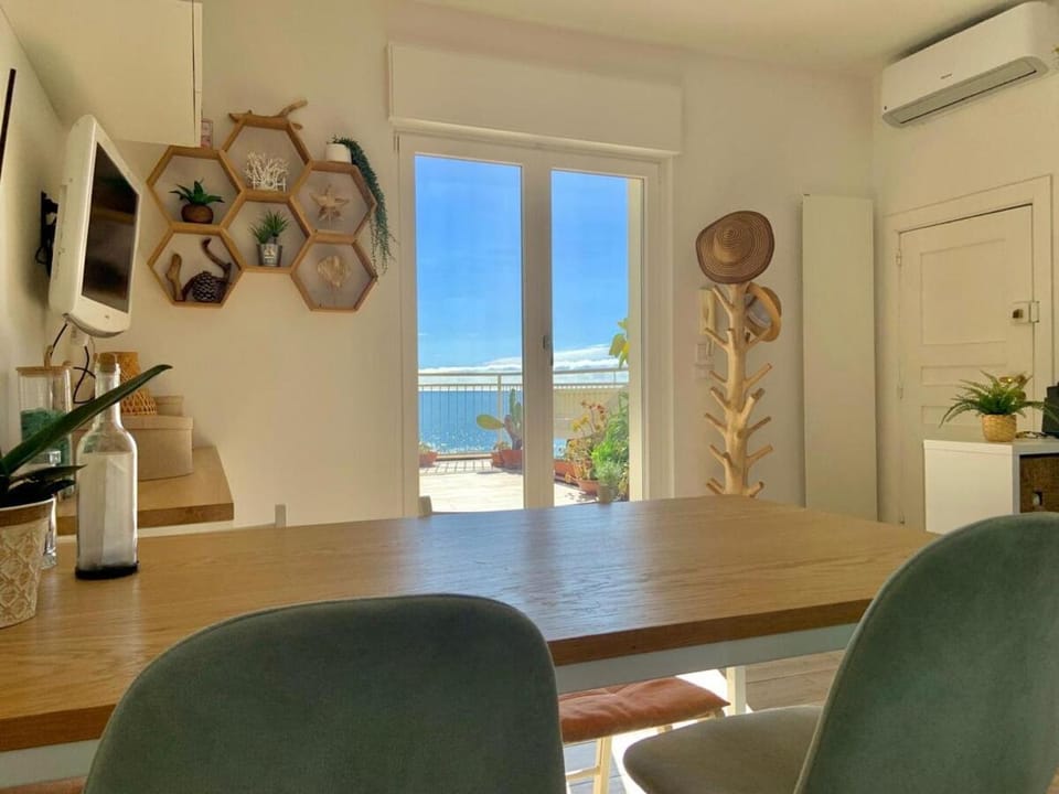 Penthouse with a sea view in Alassio Apartment in Liguria