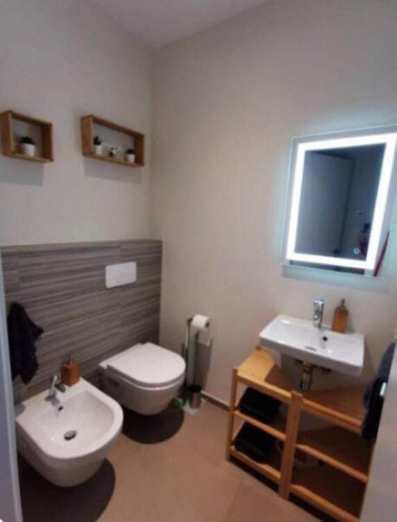 Cozy&comfy 1BR w terrace&parking Apartment in Luxembourg