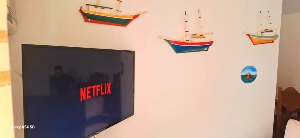 Apê 2 Qtos Beira Mar Piscina e Marina Apartment in Mangaratiba