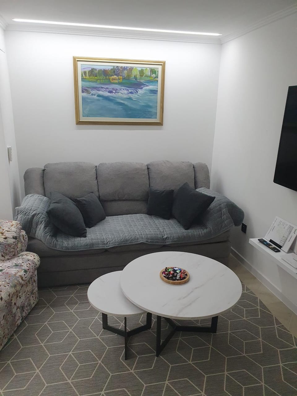 TV and multimedia, Living room, Seating area