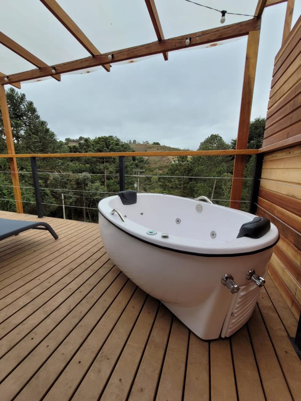Container com Ofurô na natureza - OkaBox 2 Apartment in State of São Paulo