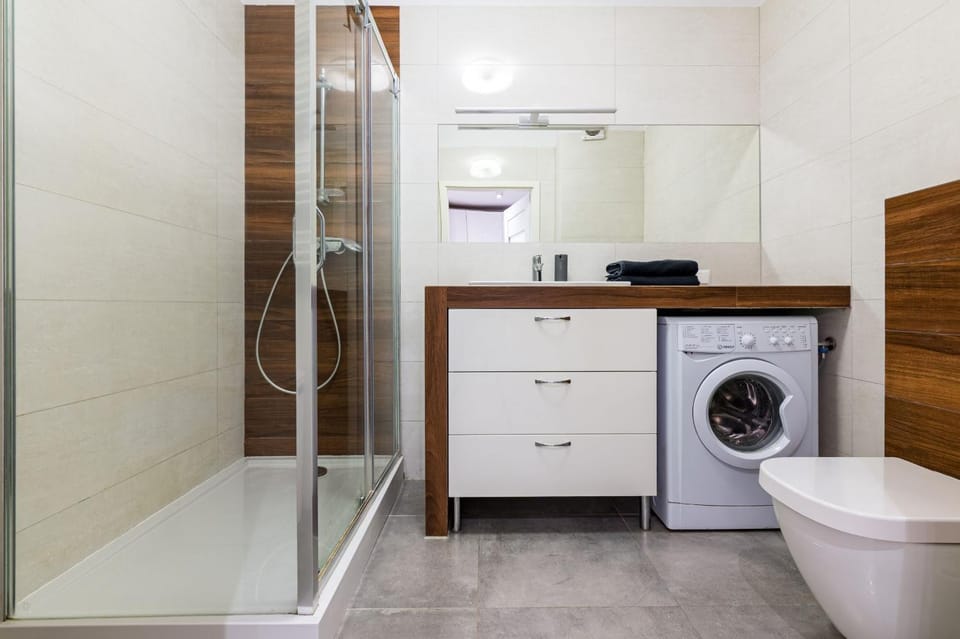 Shower, Bathroom, washing machine