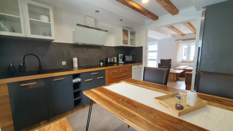 Ferienwohnung Am Gäsbach OG Apartment in Vulkaneifel