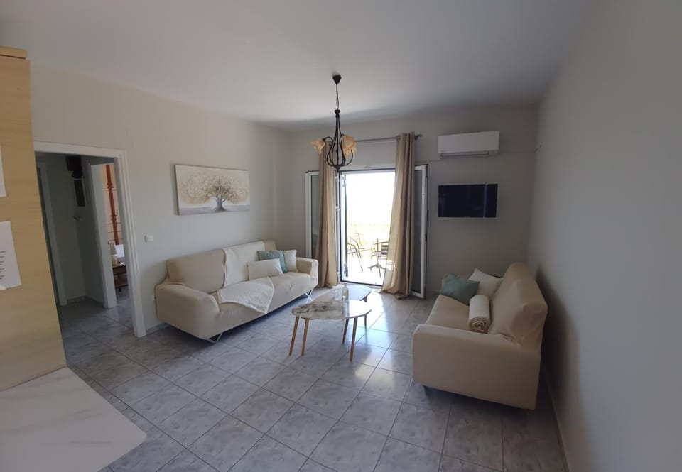 TV and multimedia, Living room, Photo of the whole room, Seating area