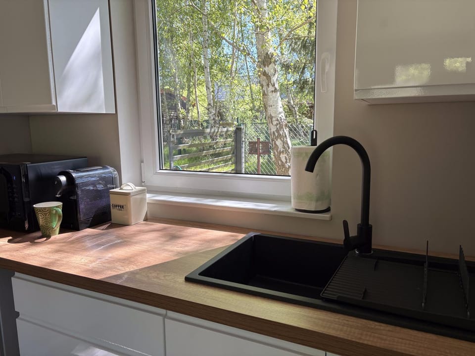 Coffee/tea facilities, Kitchen or kitchenette