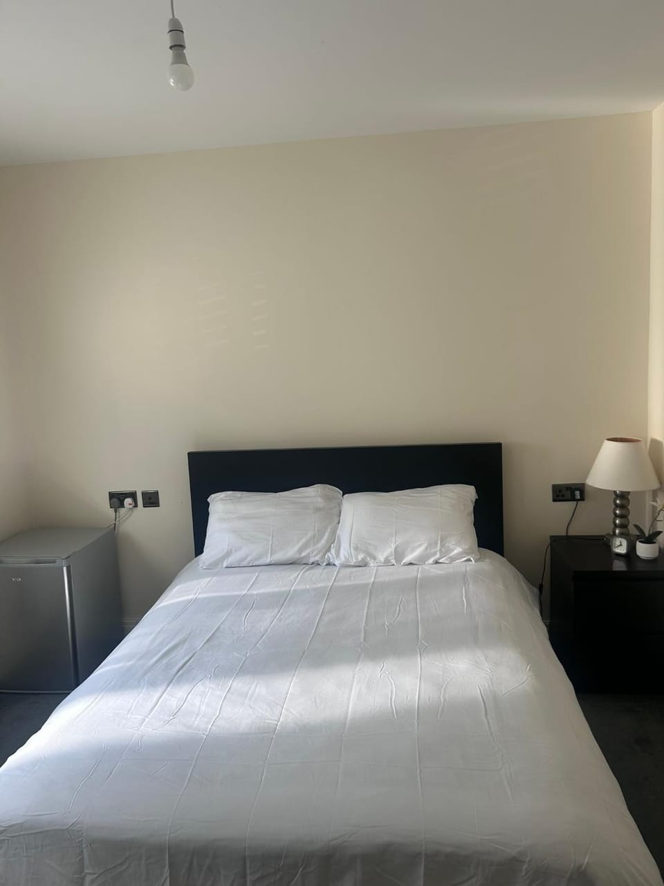 Double Room Private Bathroom Parking South Croydon Apartment in Croydon