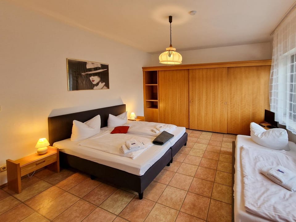 Ferienwohung im bayrischen Wald, HFVI Apartment in Straubing-Bogen