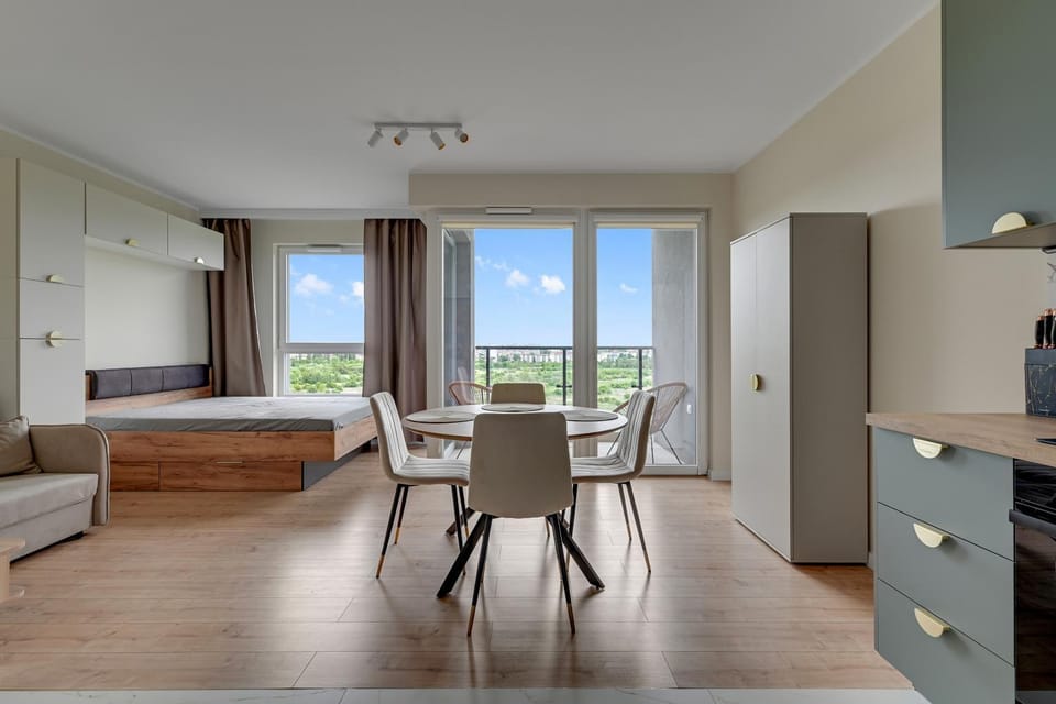Balcony/Terrace, Kitchen or kitchenette, Living room, Photo of the whole room, Seating area, Dining area, Bedroom, oven