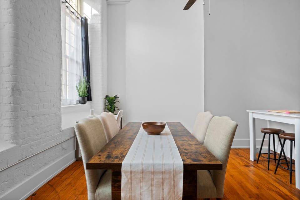 Charming 1bed Mill - Gym - Trail Apartment in Greenville