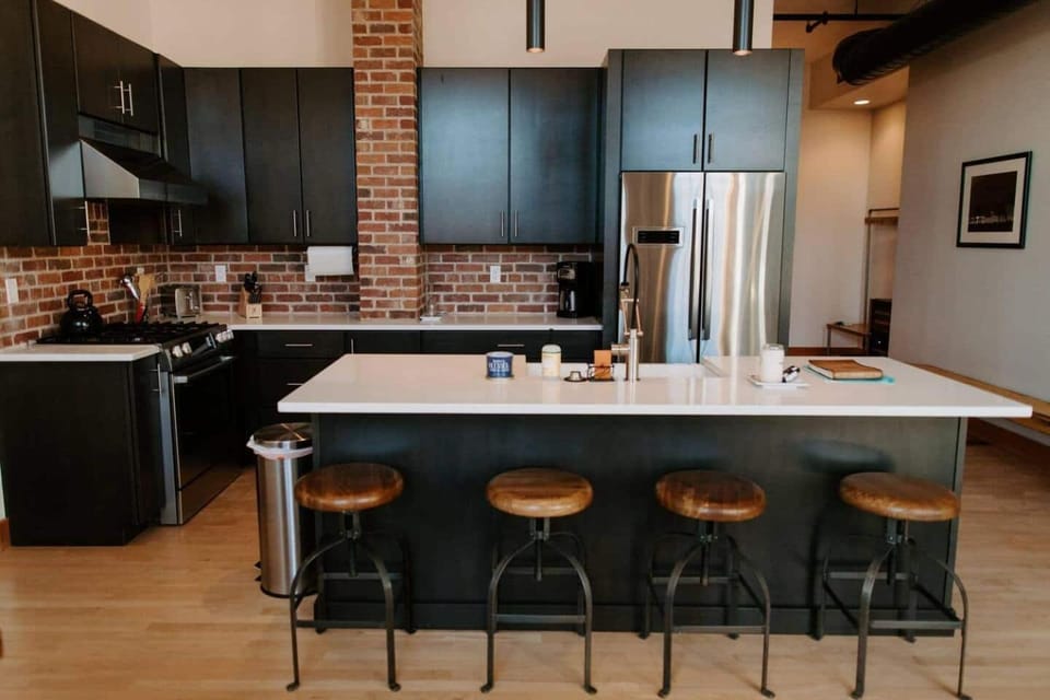 Chic 3BR Industrial Loft Main St w Garage House in Sheridan