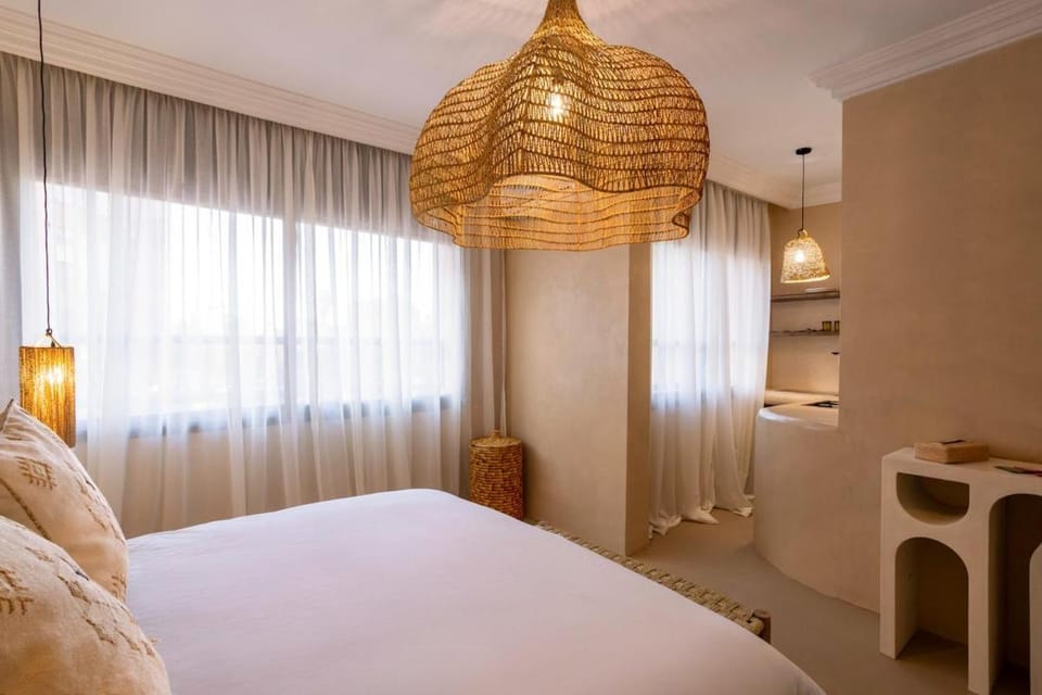 Bed, Kitchen or kitchenette, Photo of the whole room, Bedroom, kitchen