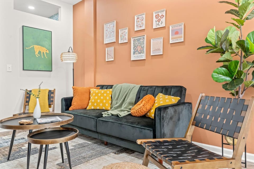 Living room, Seating area