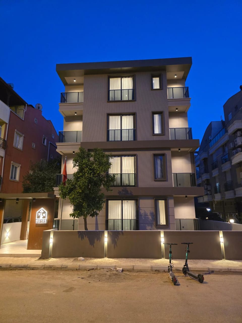 Property building, Night