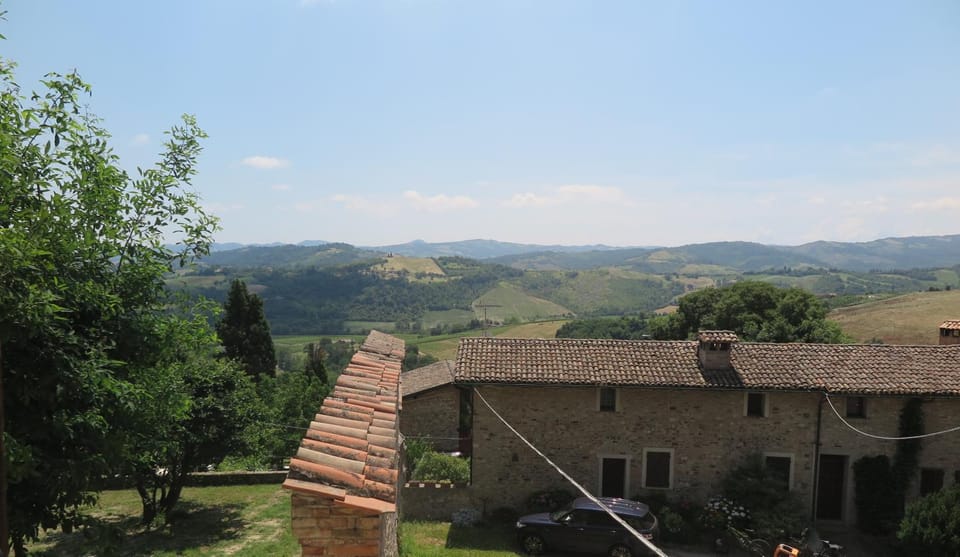 Mountain view, Inner courtyard view