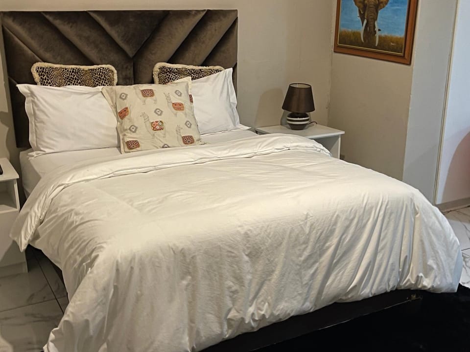 Platinum Oasis Retreat Bed and Breakfast in Johannesburg