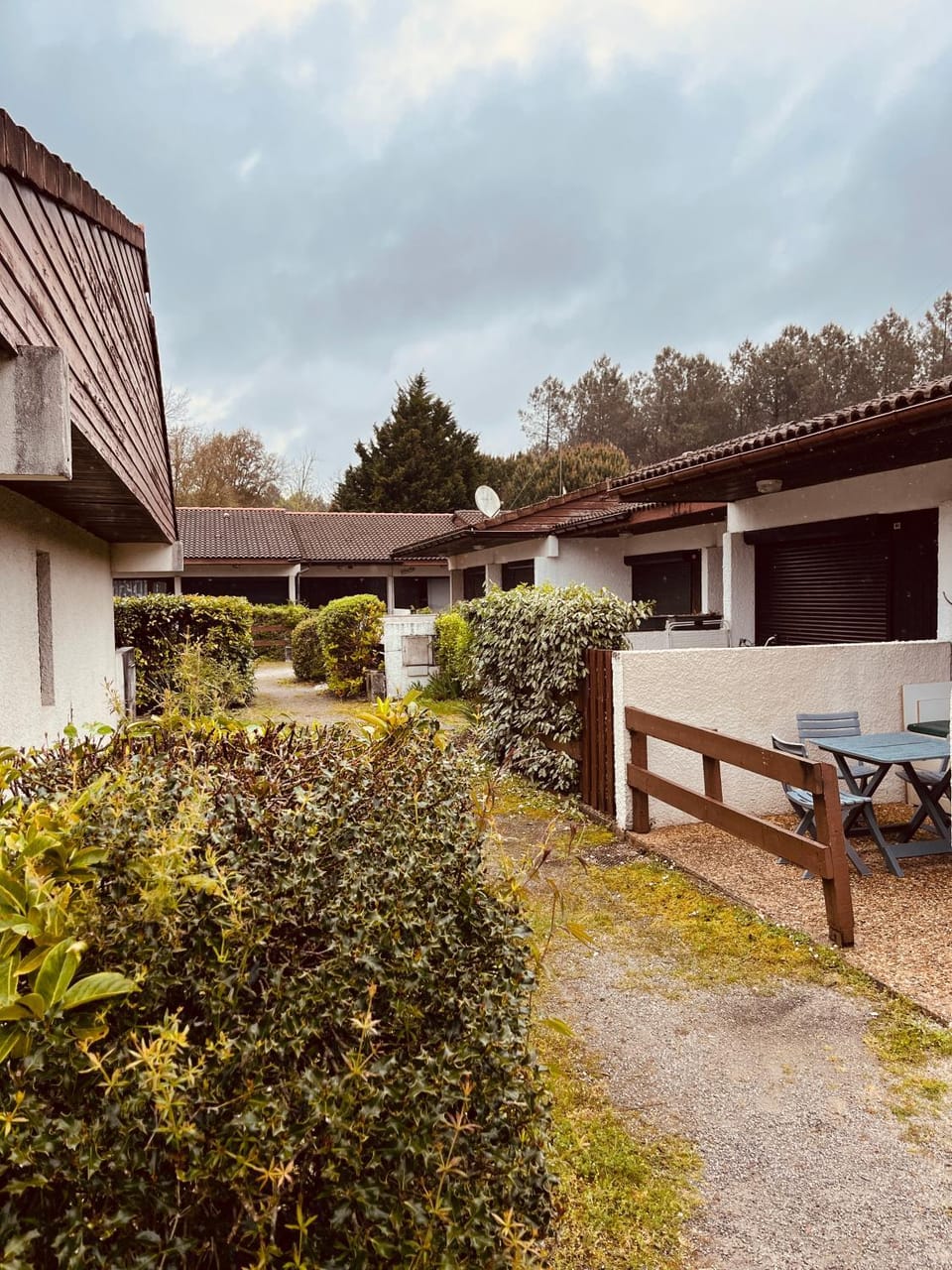 Property building, Spring, Garden
