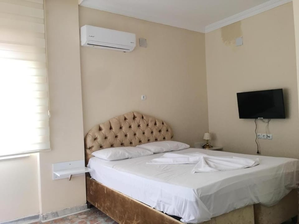 Çilek Otel Hotel in Mersin