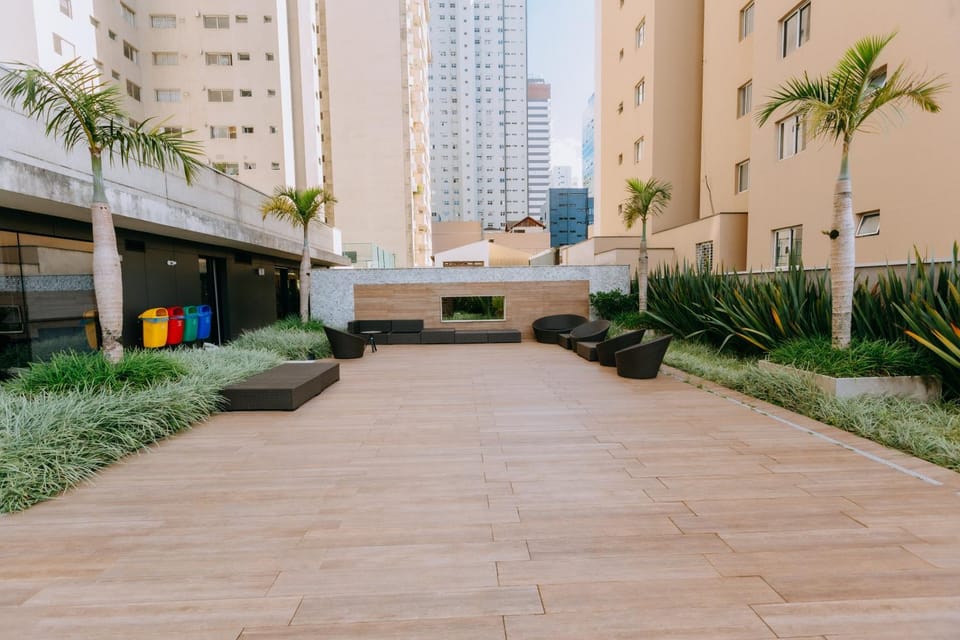 Property building, Garden, Balcony/Terrace