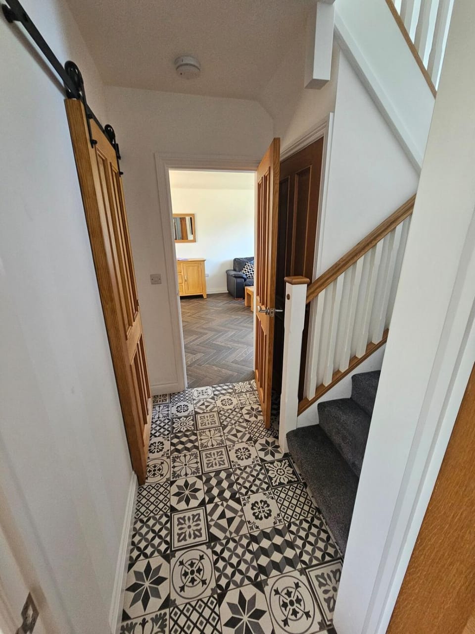 Modernised 3 Bed House House in Wrexham