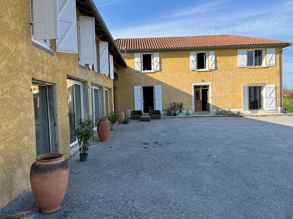 À Majesté maison de campagne 10 personnes à Barcugnan, Gers House in Occitanie