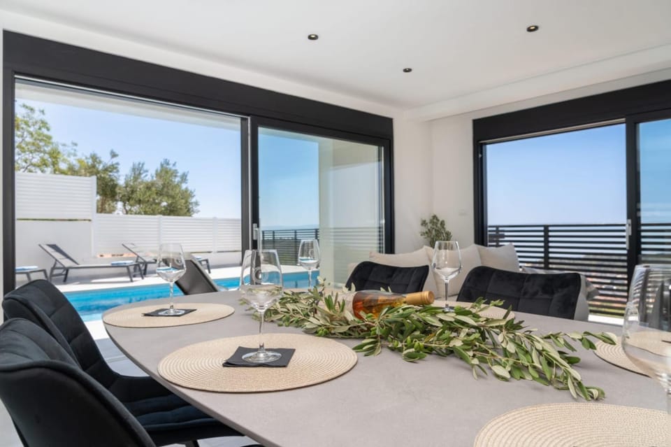Villa Andro II Apartment in Makarska