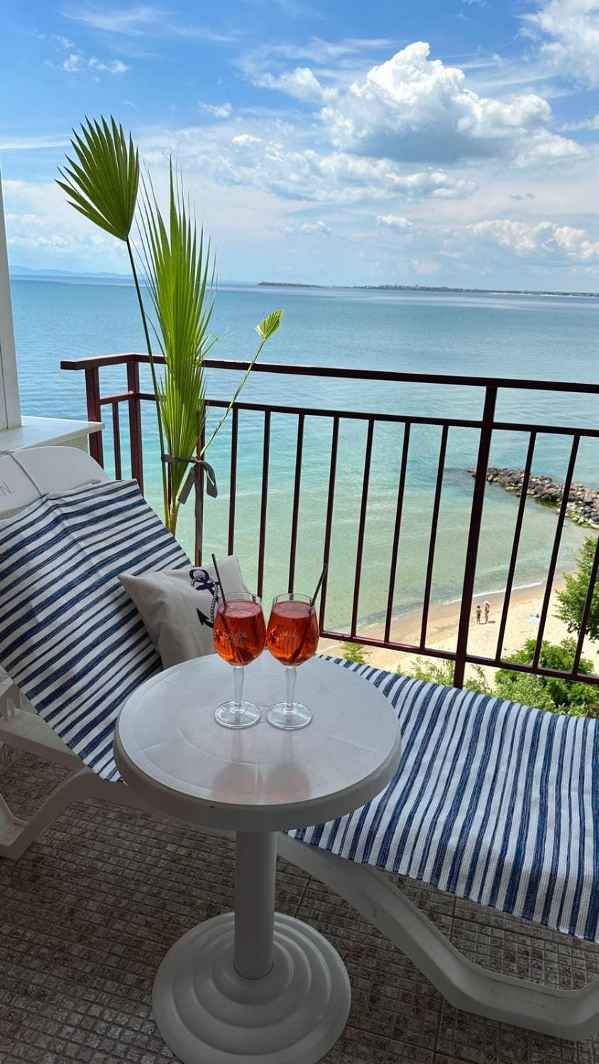 View (from property/room), Balcony/Terrace, Drinks