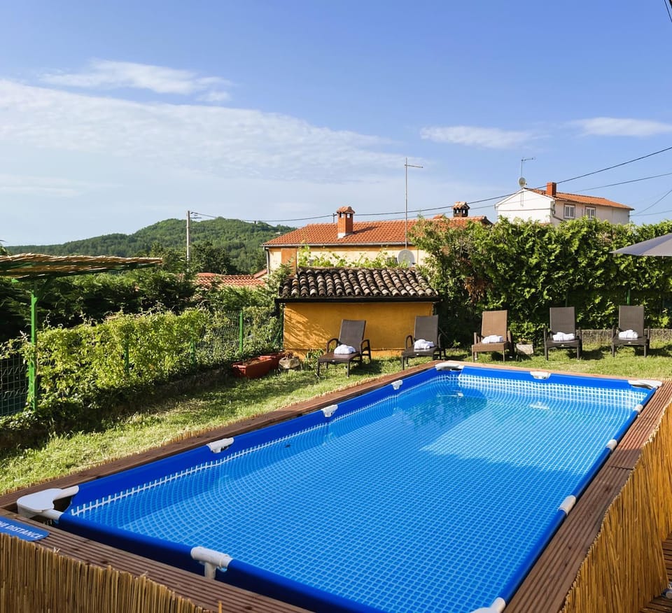 Pool view, Swimming pool, Swimming pool