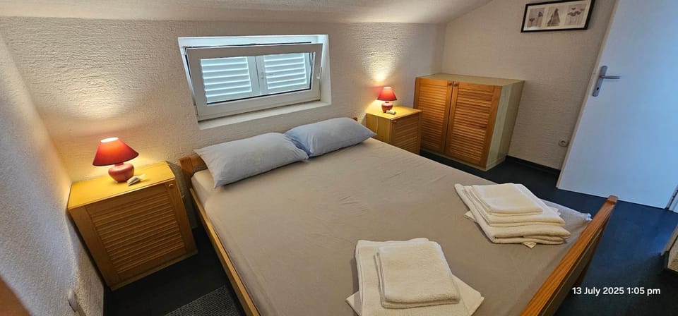 GMZ beachfront apartment, Croatia Apartment in Zadar County