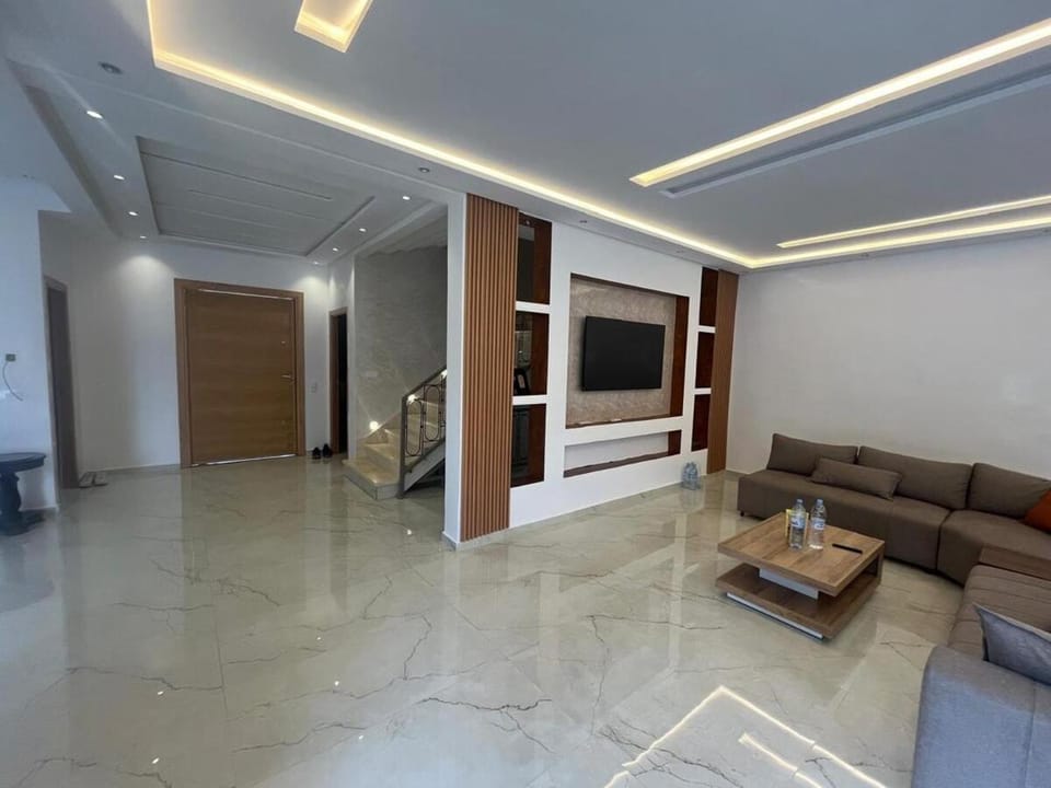 Villa Moderne 5 chambres vue sur Atlas Villa in Marrakesh-Safi