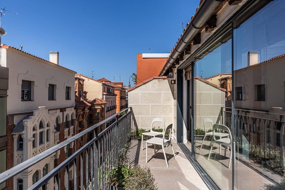 Waou Gran Via VII - Alquiler Corta Duración Apartment in Centro