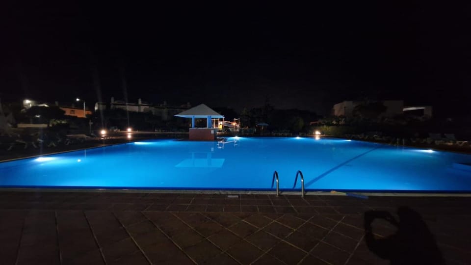 Night, Swimming pool